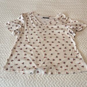 BloomChic women’s orange and cream floral shirt